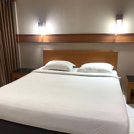 Hotel Caravan Tanah Abang Jakarta Exteriör bild