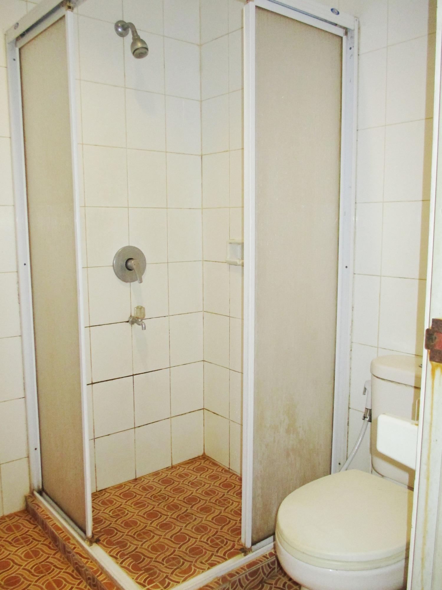 Hotel Caravan Tanah Abang Jakarta Exteriör bild