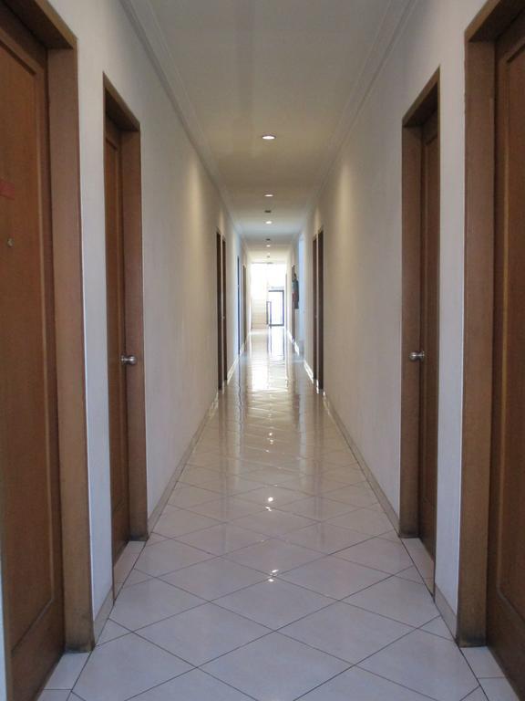 Hotel Caravan Tanah Abang Jakarta Exteriör bild