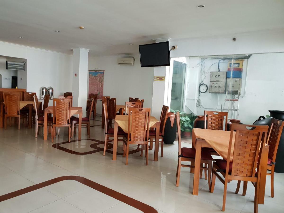Hotel Caravan Tanah Abang Jakarta Exteriör bild